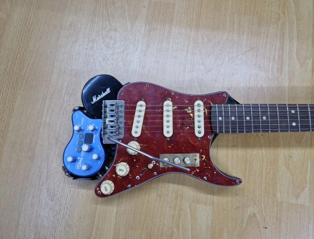 Squier travel guitar