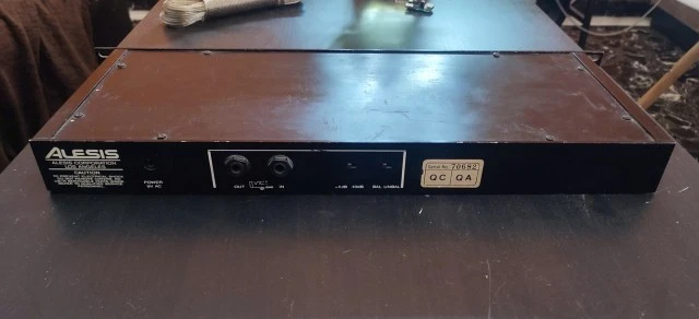 Alesis s-31q 31 band graphic EQ rack 1988