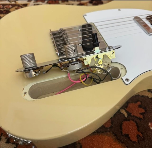 Vintage Tokai Breezy Sound 1984 - White