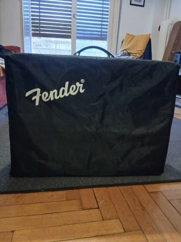 Fender Hot Rod Deluxe III Upgraded speaker (Eminence Cannabis Rex)