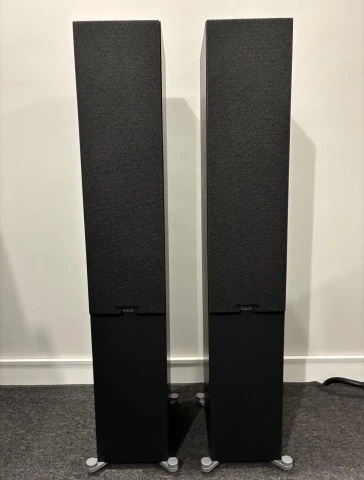 ELAC Debut F5.3 