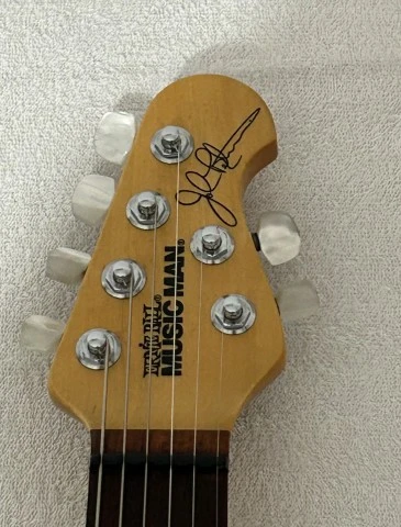 Music Man JP6