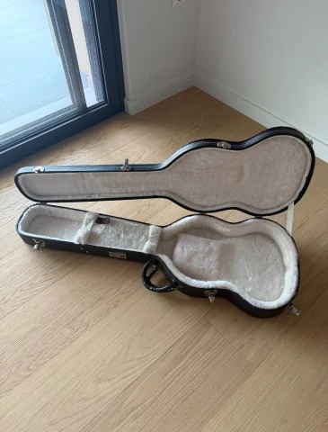  Θήκη Gibson για κιθάρες τύπου SG 