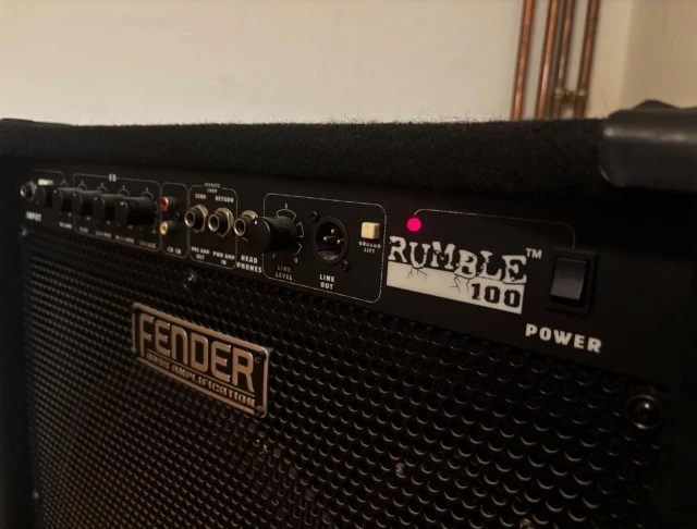 Fender Rumble 100w V1 ενισχυτής Μπάσου 