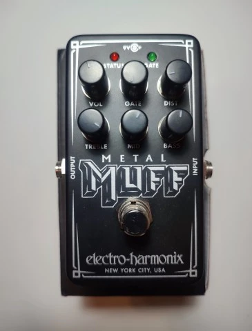 Nano Metal Muff