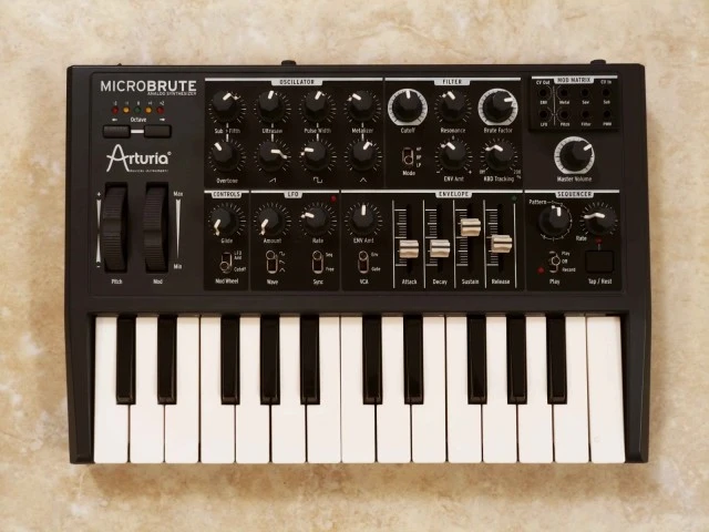 Arturia Microbrute