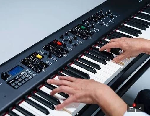 YAMAHA CP88 STAGE PIANO (LIKE NEW)