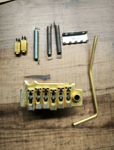 Gotoh Wilkinson VS100N Gold Tremolo made in japan 