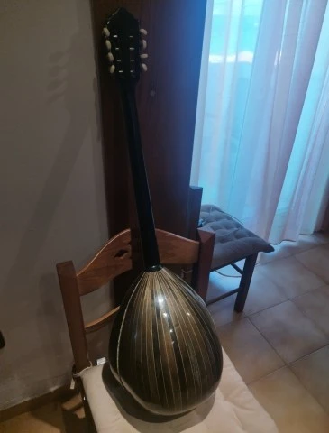 Μπουζούκι 4χορδο 