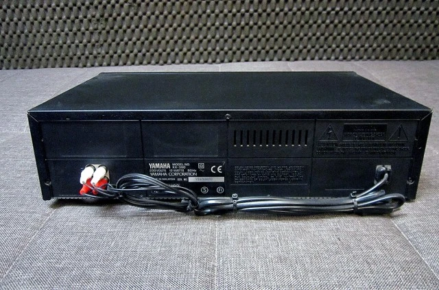 Κασετόφωνο Yamaha KX-390