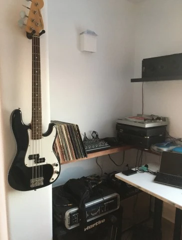 Squier Precision Japan 