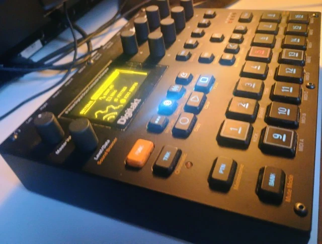 Elektron Digitakt MK I