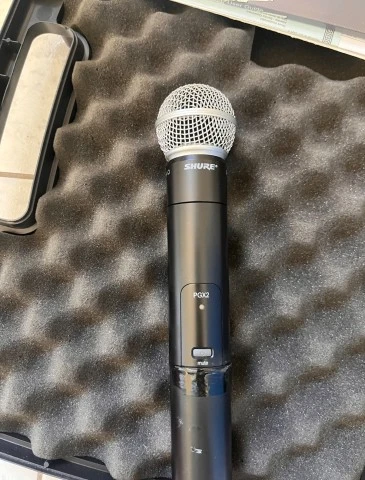 το shure beta μικροφωνο sm58, pgx2 με πομπο pgx4