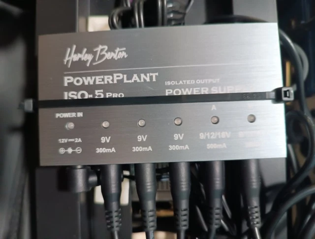 Τροφοδοτικό Harley Benton PowerPlant ISO-5 Pro