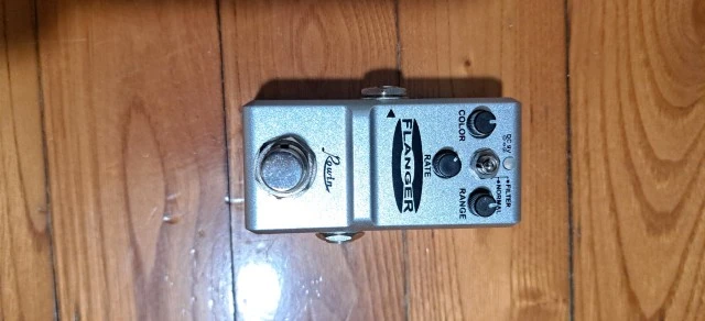 Xvive Singing Autowah V17 + ROWIN LN-312 FLANGER