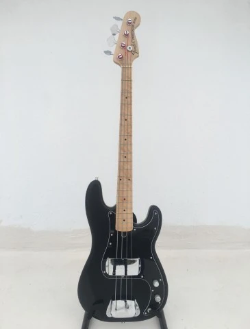 Fender P-Bass Custom Build