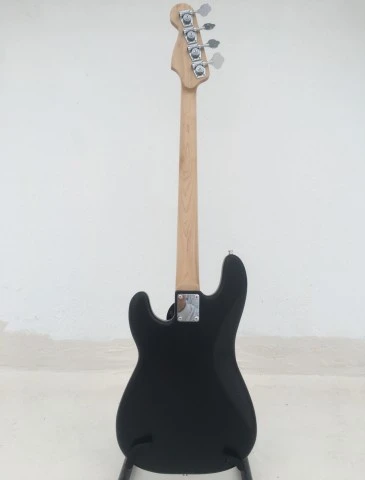 Fender P-Bass Custom Build