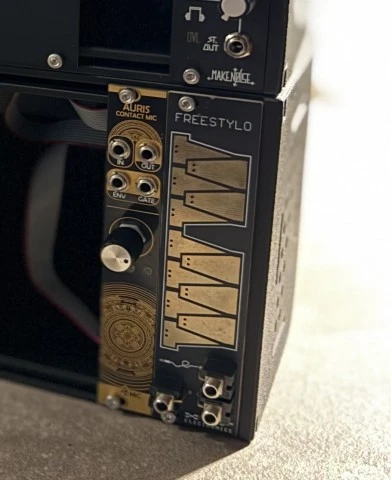 XOR Electronics FREESTYLO