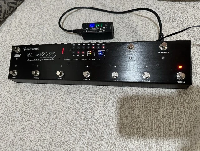 Midi controller/Pedals looper Crocodile Tail Loop OC10 + Croc Eye Excellent Cond