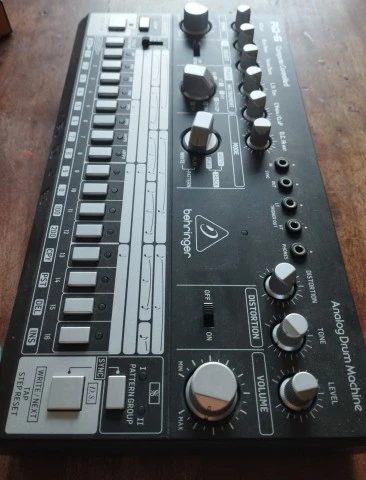 Behringer RD-6 Drum Machine
