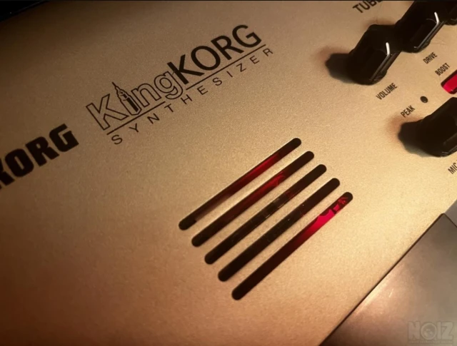 MINT- KORG KingKORG (1st Gen Champagne Gold)