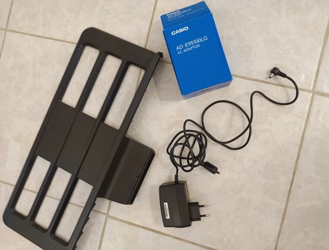 Αρμόνιο Casio Casiotone CT-S100 + Τροφοδοτικό + Βάση