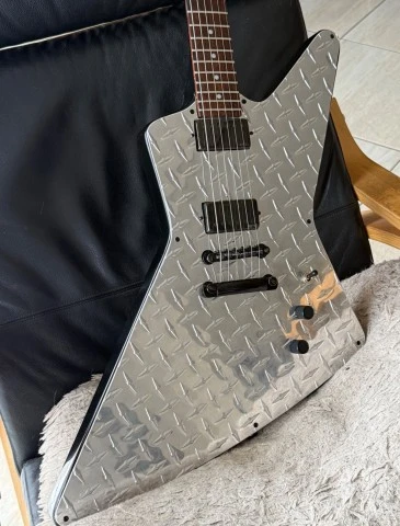 Epiphone Explorer James Hetfield JH-2 tribute