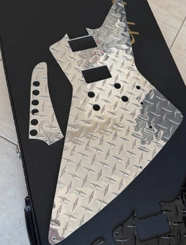 Epiphone Explorer James Hetfield JH-2 tribute