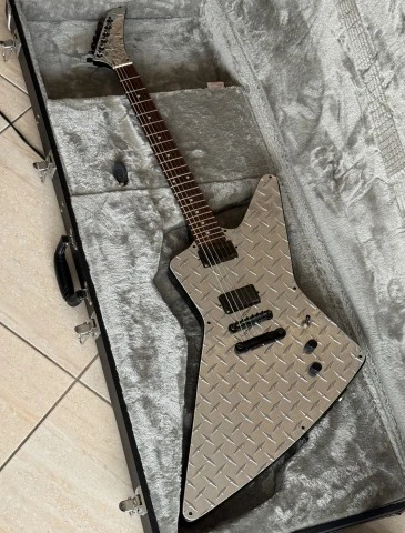 Epiphone Explorer James Hetfield JH-2 tribute