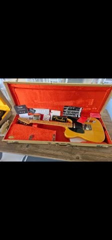 Fender Telecaster AVRI 52