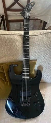 Gibson U-2 (Mach II) 1989 - Ebony finish , Scalloped Ebony fretboard 