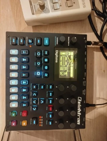 Digitone MK1 + 