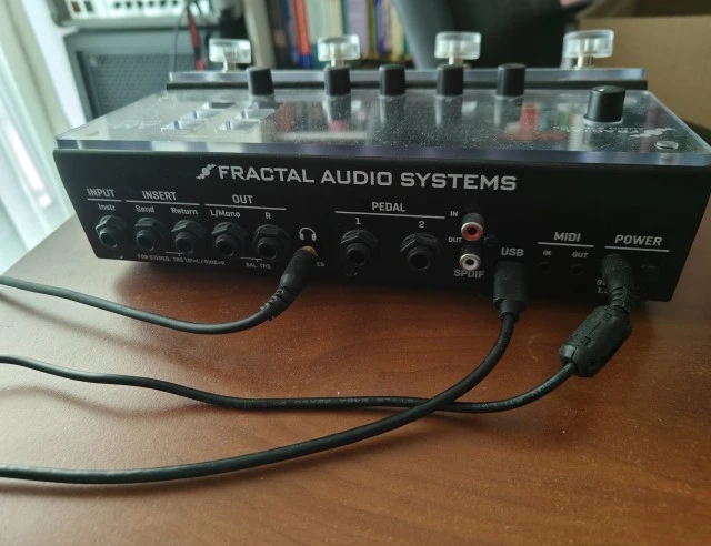 Fractal AM4