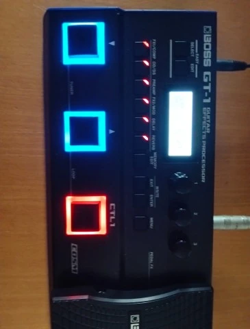 Πεταλιέρα multi effects 
