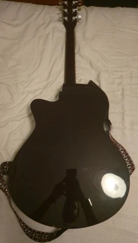 Fender ηλεκτροακουστική κιθάρα με θήκη 