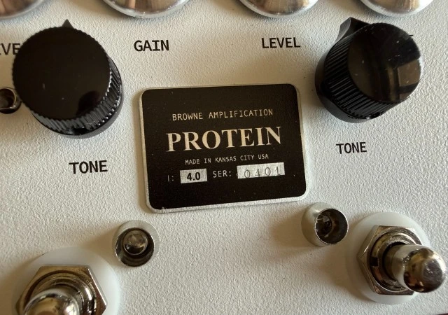 Browne Amplification Protein Dual Overdrive V4 White
