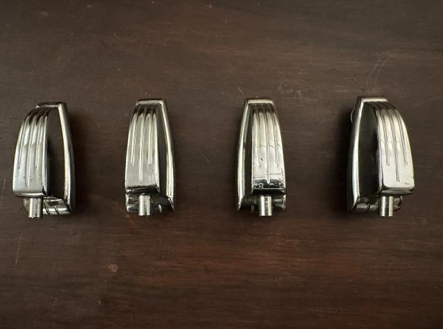 Ludwig Classic Lugs Μεγάλα με ελατήρια και βίδες