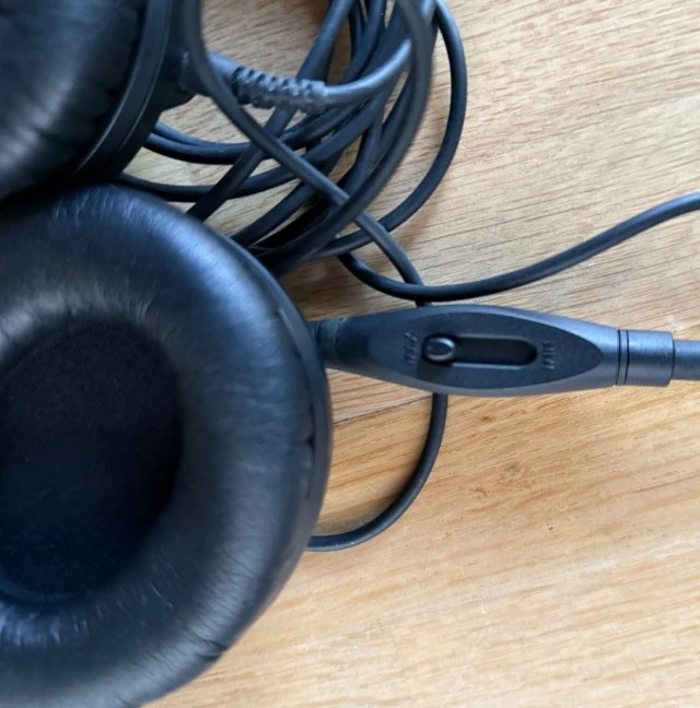 KRK KNS-8400 Studio Monitor Headphones