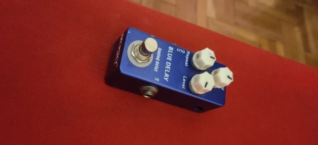 Mosky Blue Delay - analog