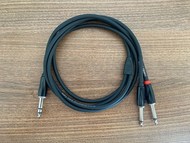 Behringer MDX2600 V2 Composer Pro-XL