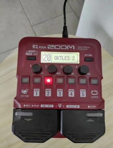 Zoom b1 foor