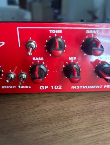 Core GP 102 προενίσχυση μπουζουκιού
