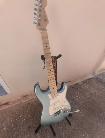 Fender American Elite Stratocaster 