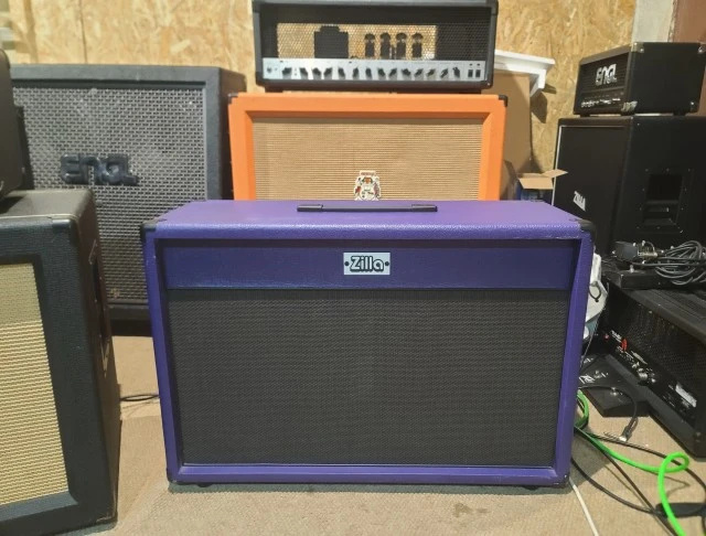 Zilla 2x12 Modern - 2x Celestion G12-65 Creamback