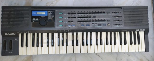 Casio HT-3000 61-Key Synthesizer