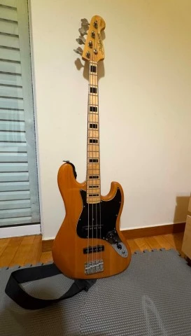 J &amp; D PB Vintage 1975 Electric Bass + Ενισχυτής 60W