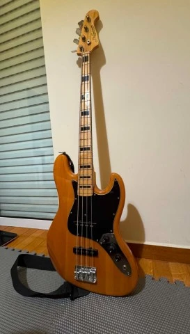 J &amp; D PB Vintage 1975 Electric Bass + Ενισχυτής 60W