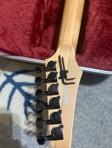 IBANEZ RG 2570z PRESTIGE MIJ