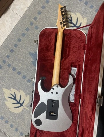 IBANEZ RG 2570z PRESTIGE MIJ