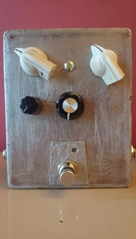 Blue Pedals "Crash n' Go" Fuzz - Prototype #1 (Handwire